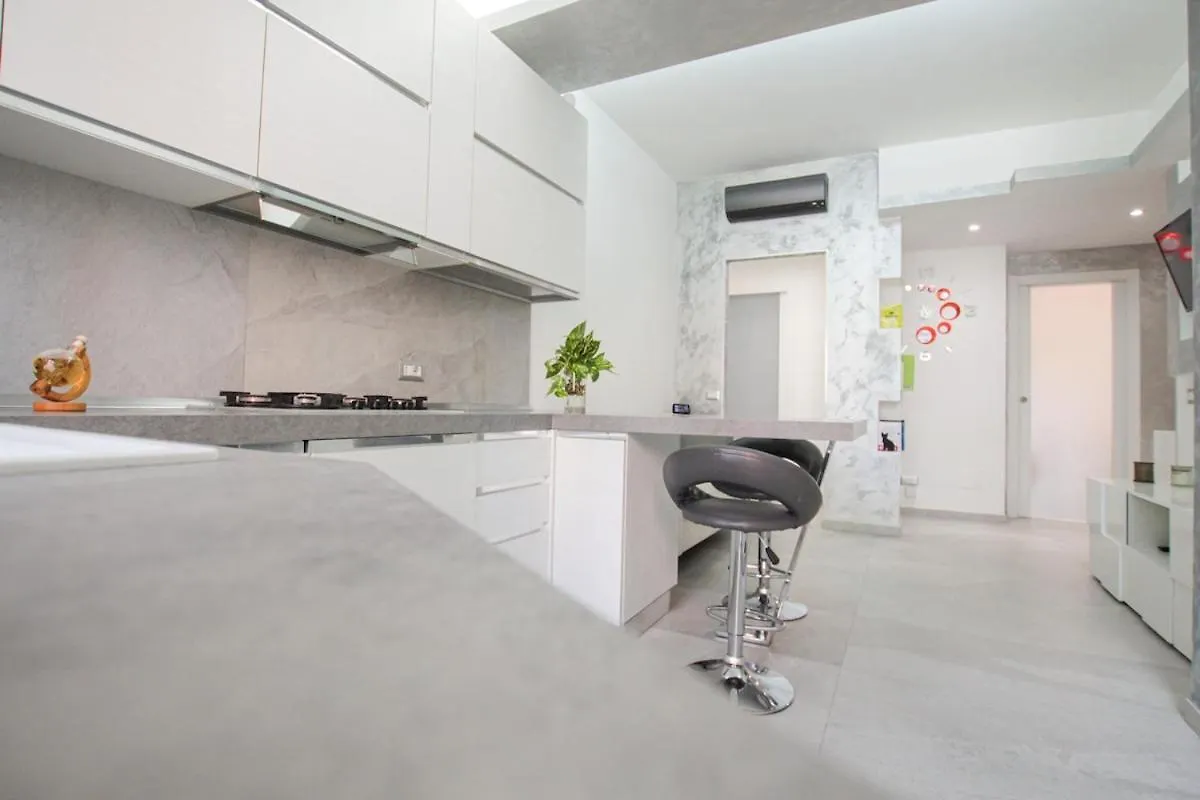 Apartament Casa Potos - M1 - San Siro - Rho Fiera Mediolan Włochy